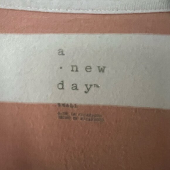 A New Day Women’s Striped Long Sleeve Shirt Peach Rust White Stretch Top Small S - Picture 2 of 4